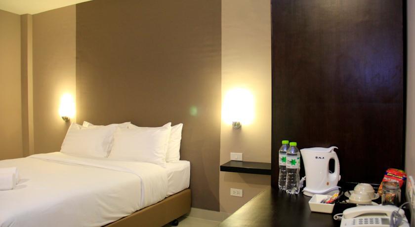 Shooters Guesthouse Pattaya Exterior photo