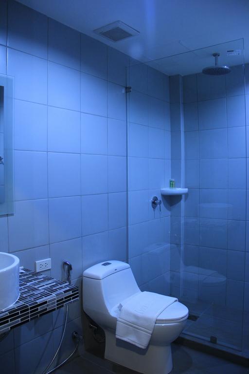 Shooters Guesthouse Pattaya Room photo